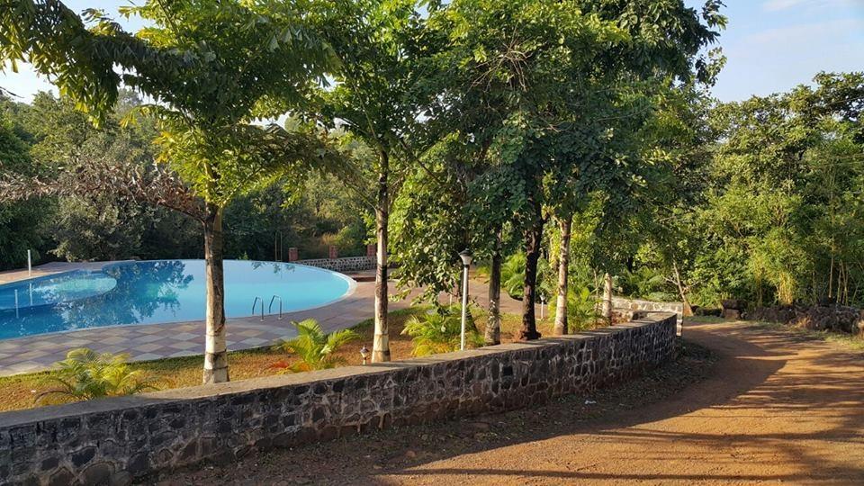 Cherilyn Monta Resort - Ratnagiri Vatul Extérieur photo